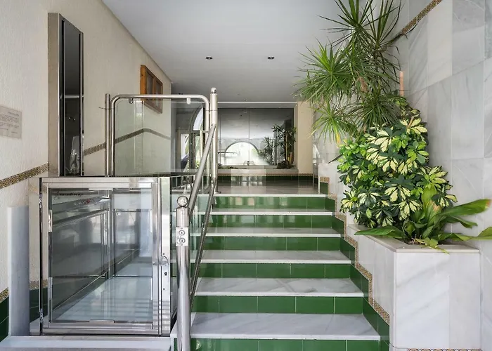 Lägenhet Arcos Infostays - Free Parking Málaga